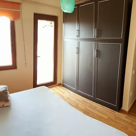 Haftalik Aylik Kiralik Havuzlu Mustakil Villa